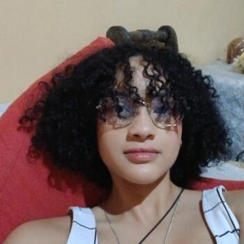 Babysitter in Camaçari: Ash