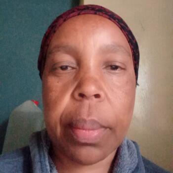 Babysitter Nairobi: Christine