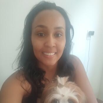 Babysitter in Rio Verde: Maria Juliana