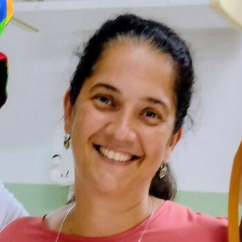 Babá em Itu: Elenir