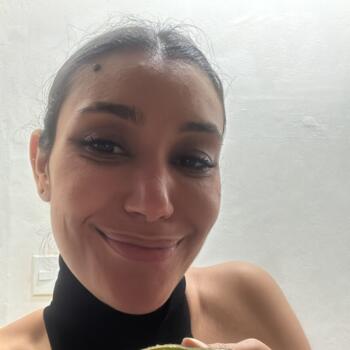 Emprego de babá em São Paulo: emprego de babá Lara