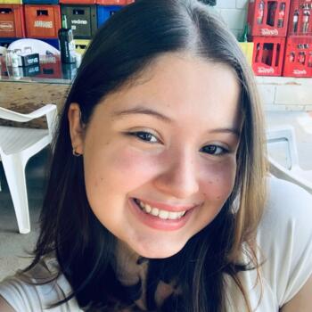 Babá em Franca: Anna Júlia