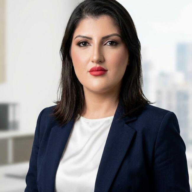 Babysitter in Indaiatuba: Jennifer