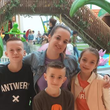Babysit job in Brecht: babysit jobs Tiana