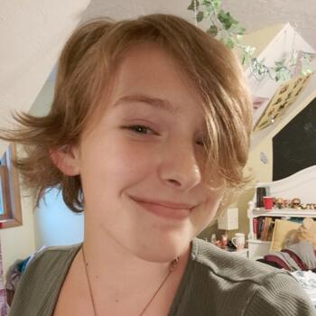 Babysitter in Albion (Erie): Kamryn