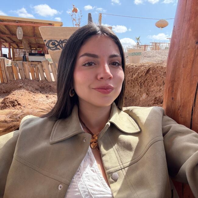 Canguro en Pozuelo de Alarcón: Valentina