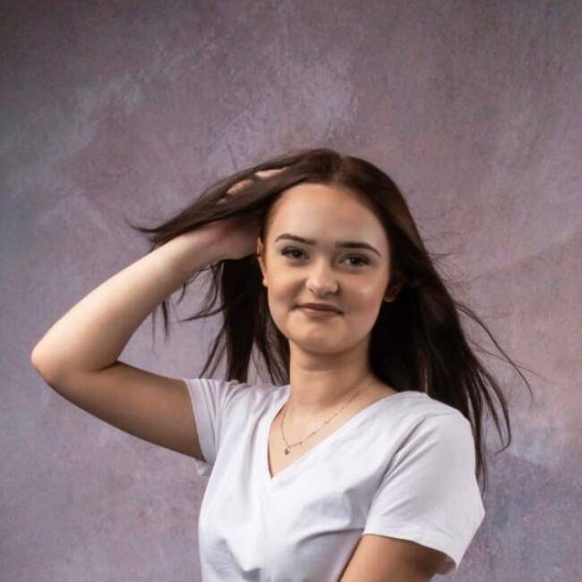 Babysitter in The Hague: Lena