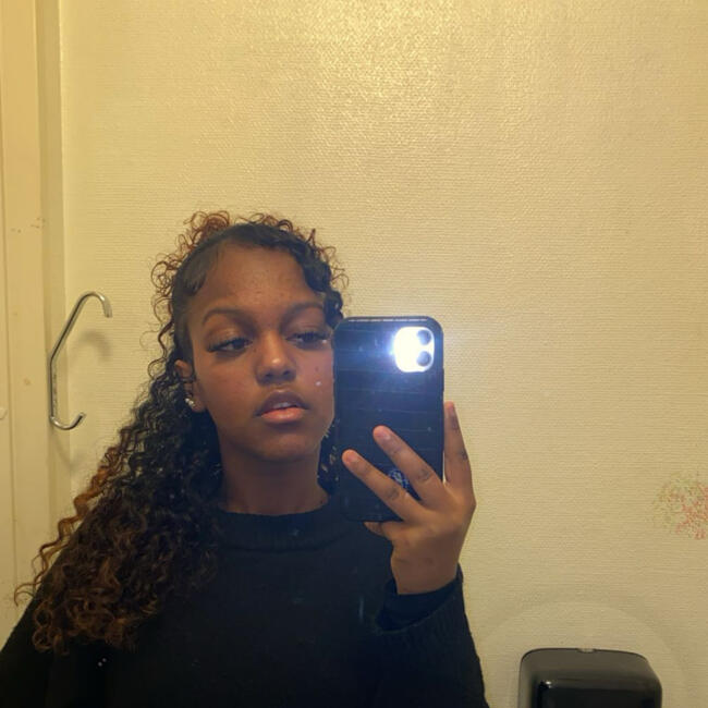 Barnvakt i Eskilstuna: Melat