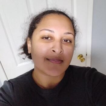 Job de garde d'enfants à Oshawa: job de garde d'enfants Alexandra