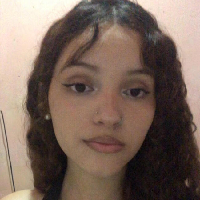 Babysitter in Mossoró: Júlia