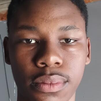 Babysitter in Emalahleni: Njabulo Cedric