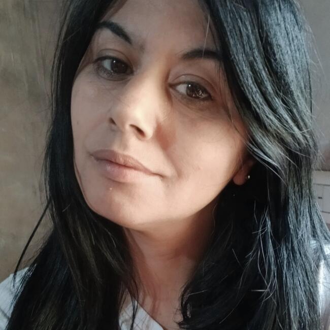 Niñera en José María Ezeiza: Claudia