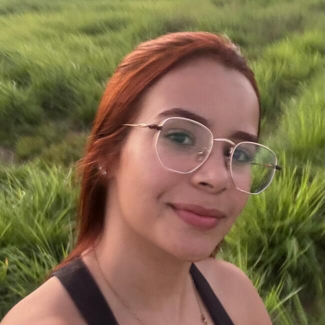 Babysitter in João Pessoa: Alanny