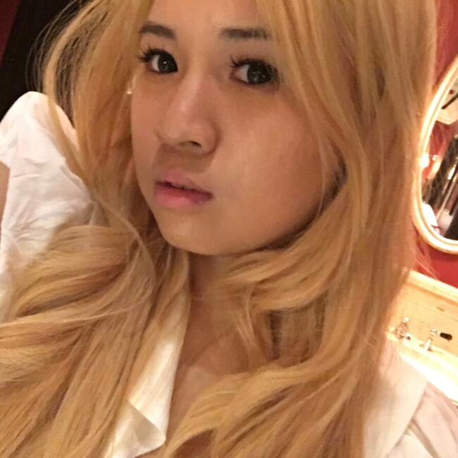 Babysitter in Singapore Island: Phoebe