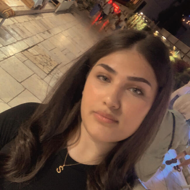 Babysitter in Stockholm: Sara