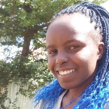 Babysitter Nairobi: VERONICA