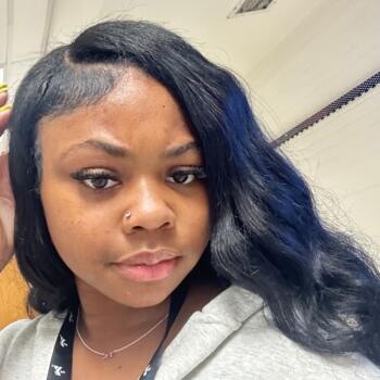 Babysitter in Chesapeake: Brianna