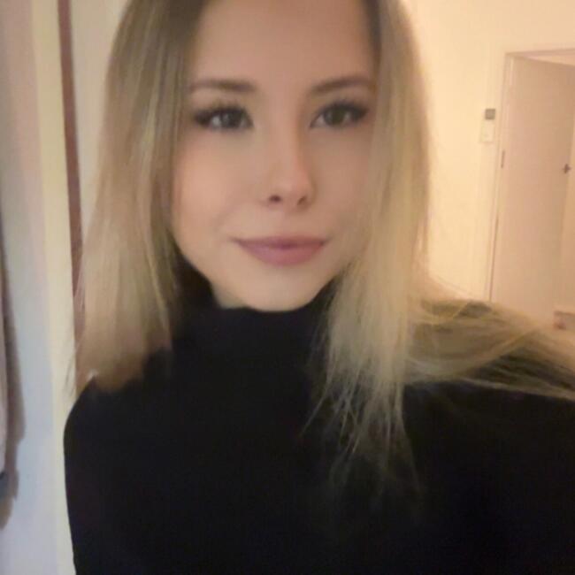 Babysitter in Brisbane: Lara