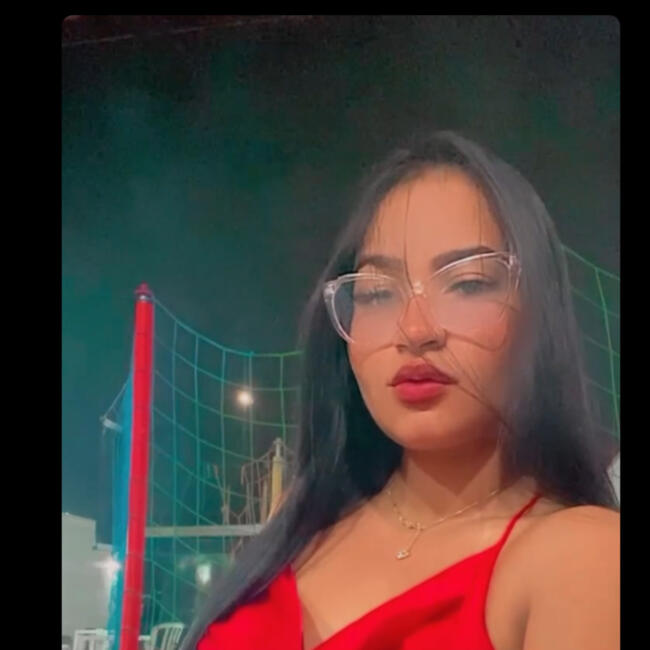 Babysitter in Sumaré: Thais