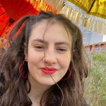 Babysitter in London: Constance