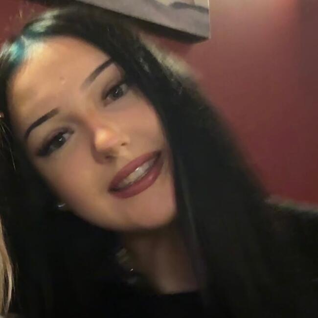 Babysitter in Leighton Buzzard: Lola Paisley