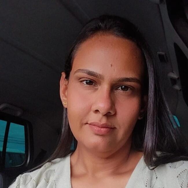 Babysitter in São Luís do Quitunde: Anne emanuelle