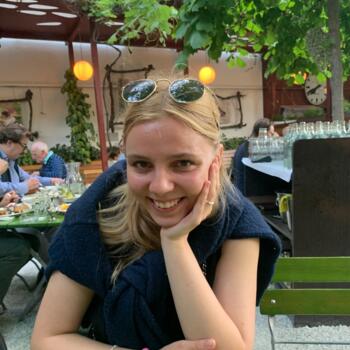 Babysitter in Vienna: Carolin