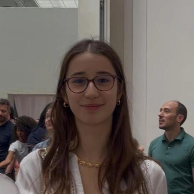 Babysitter in Meudon: Amélie