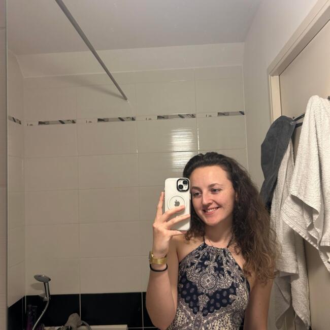 Babysitter in Sydney: Enora