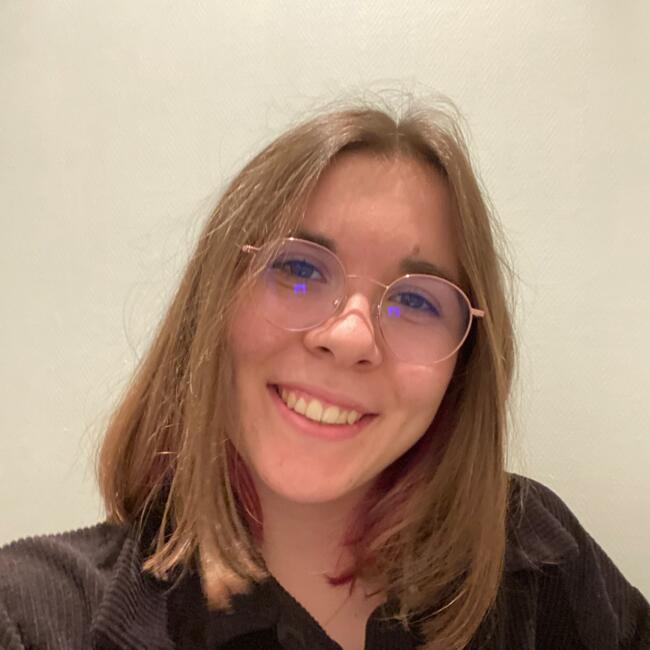 Babysitter in Beaupréau: Anais