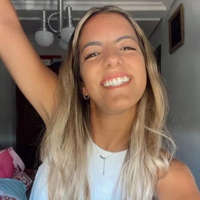 Babysitter in Mairena del Aljarafe: Ana