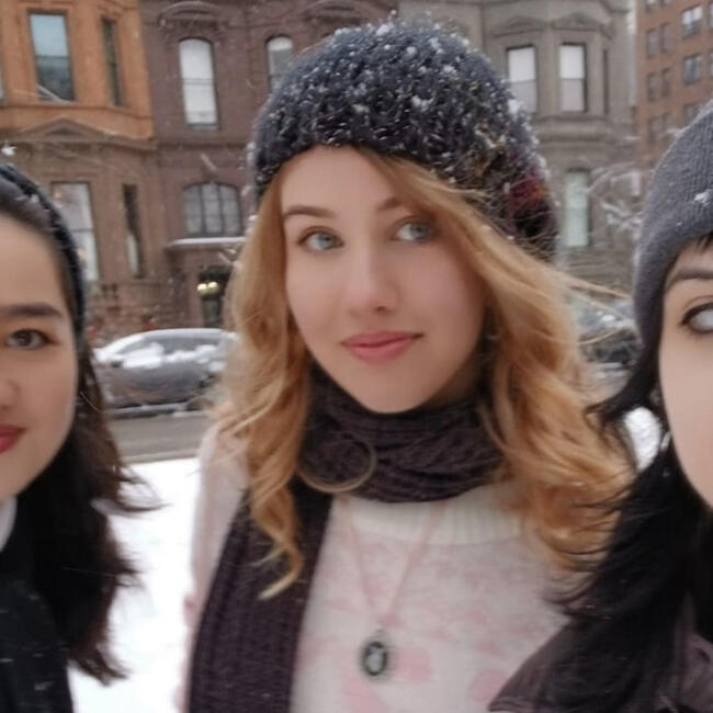 Babysitter in Attleboro: Alessia