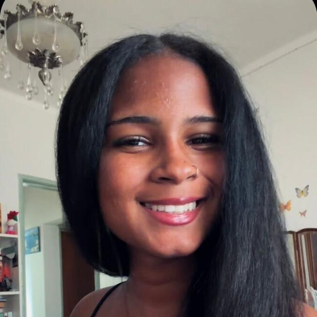Babysitter em Sesimbra: Filipa