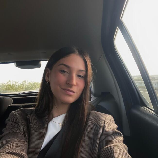 Canguro en Zaragoza: Alejandra