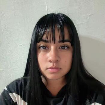 Babysitter in Almirante Brown: Mia