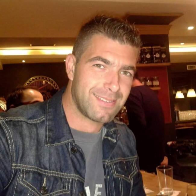 Δουλειά για babysitter στην περιοχή Κόρινθος: Dimitris