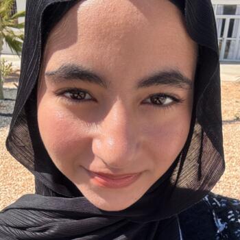Babysitter in Casablanca: Hiba
