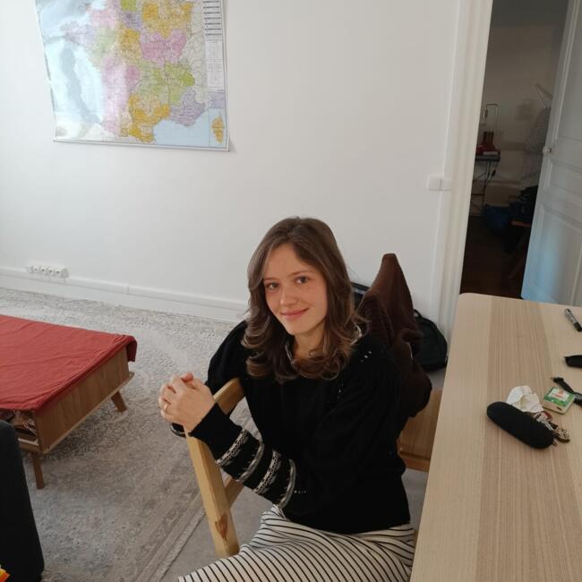 Babysitter in Rambouillet: Claire-Marine
