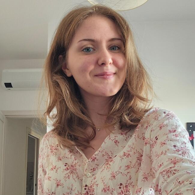 Babysitter a Nettuno: Federica