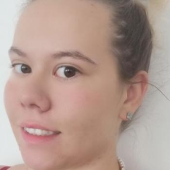 Babysitter in Schwechat: Tanja