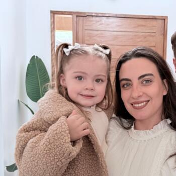 Babysitter Dublin: Agostina