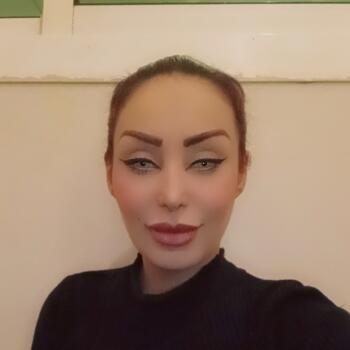 Babysitter in Jeddah: شروق