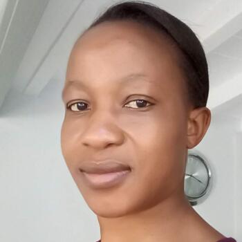Babysitter Khayelitsha: Melody