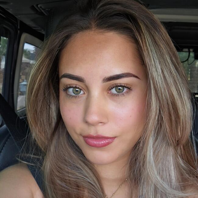 Babysitter in El Paso: Karen