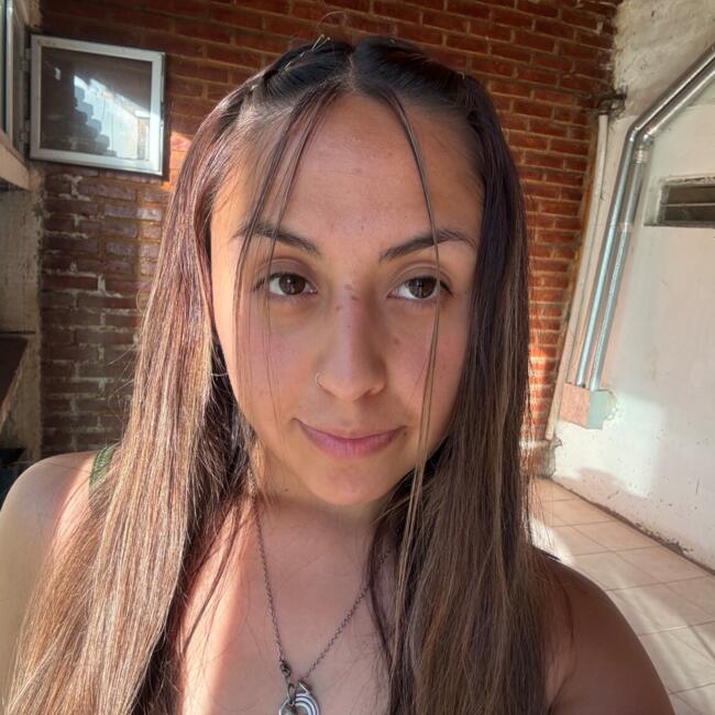 Niñera en Plottier: Iri