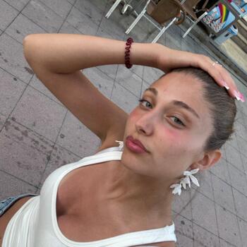 Babysitter in Buochs: Jessica