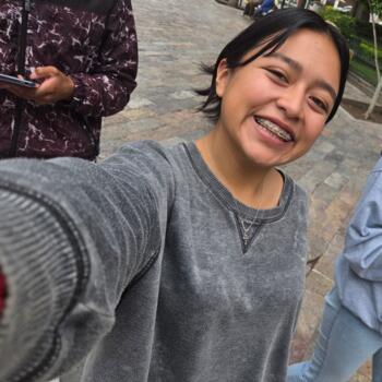 Babysitter in Amozoc de Mota: Michelle