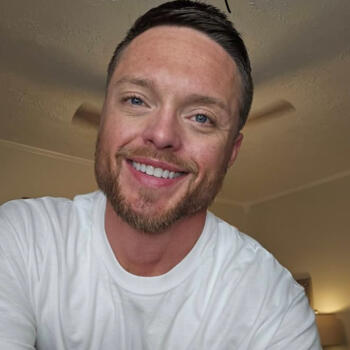 Job de garde d'enfants à Toronto: job de garde d'enfants Denys