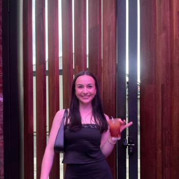 Babysitter in Drouin: Megan