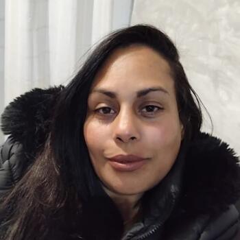 Babysitter in Carapicuíba: Adriana Pereira Mendes